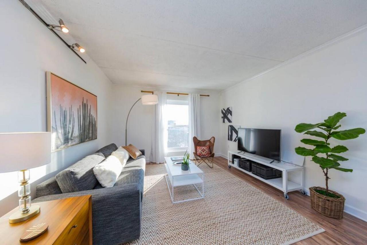 Music Row Retreat - 3 Beds, 1 Bedroom, Pool, Parking ناشفيل المظهر الخارجي الصورة