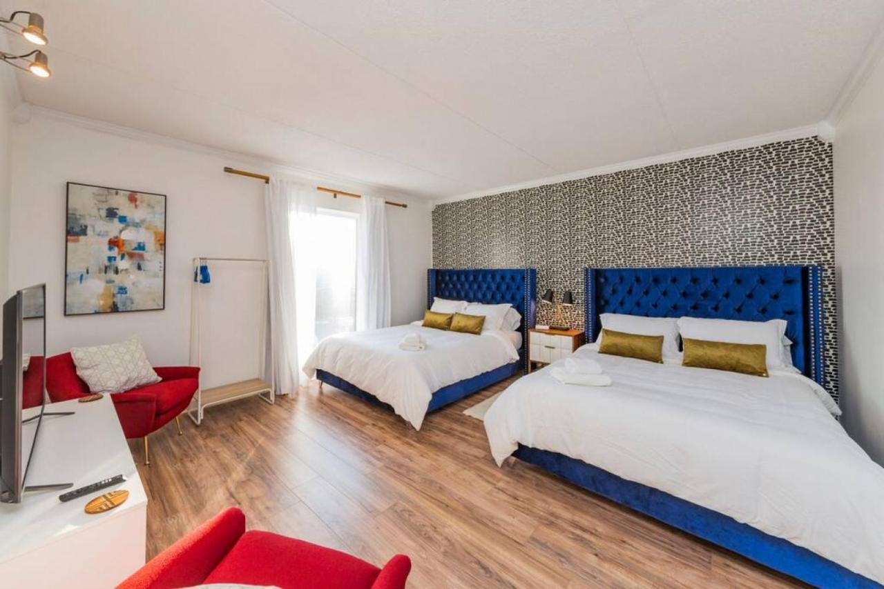 Music Row Retreat - 3 Beds, 1 Bedroom, Pool, Parking ناشفيل المظهر الخارجي الصورة